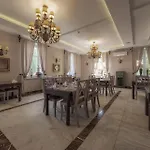 Orient Palace Szálloda 3*