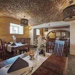 Szálloda Orient Palace 3*