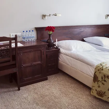 Orient Palace Hotel 3*