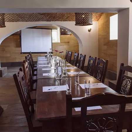 Hotel Orient Palace 3*