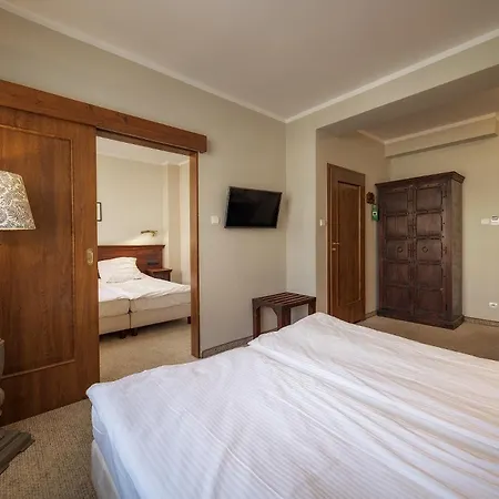 Orient Palace Szálloda Bielany Wrocławskie