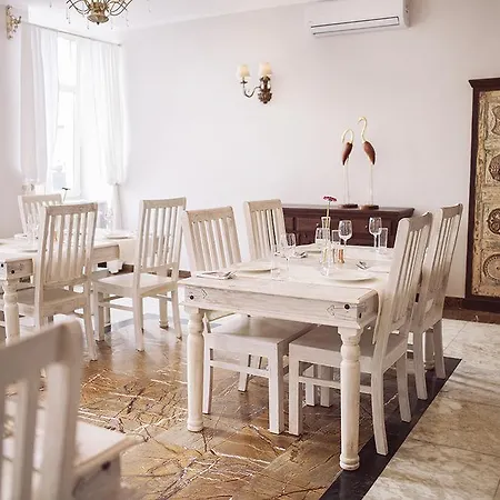 Orient Palace 3* Bielany Wrocławskie