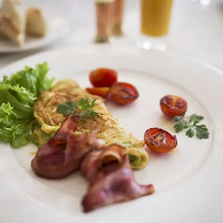 Orient Palace 3* Bielany Wrocławskie