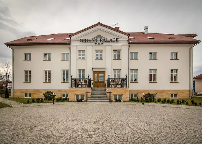 Szálloda Orient Palace Bielany Wrocławskie