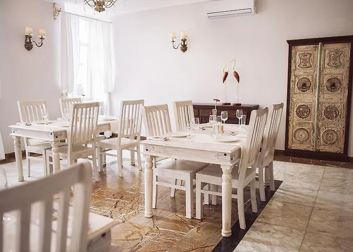 Orient Palace 3* Bielany Wrocławskie